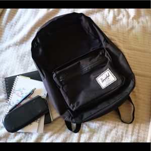 Black Herschel Pop Quiz Backpack